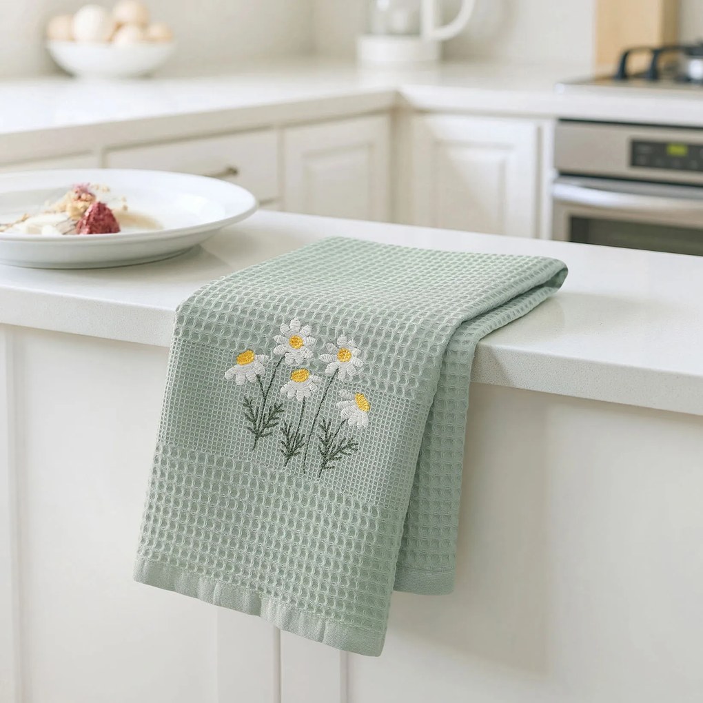 Goldea hímzett waffle konyharuha - kamilla zsálya alapon 50 x 70 cm