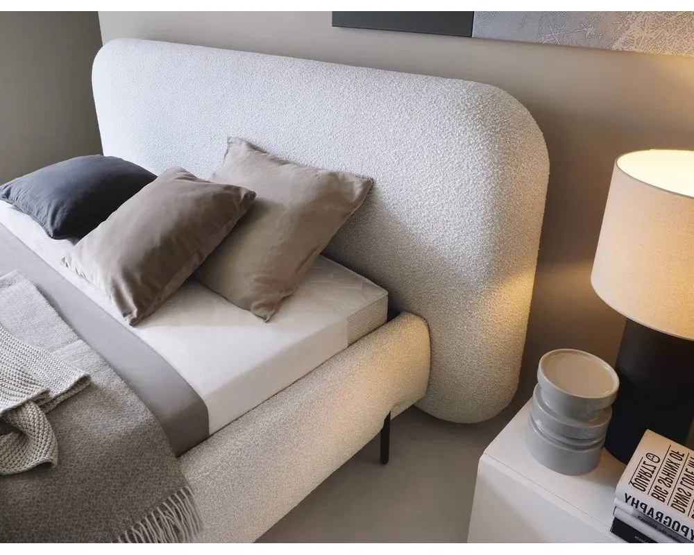 Bézs kárpitozott ágyneműtartós franciaágy ágyráccsal 160x200 cm Pointt – ELTAP