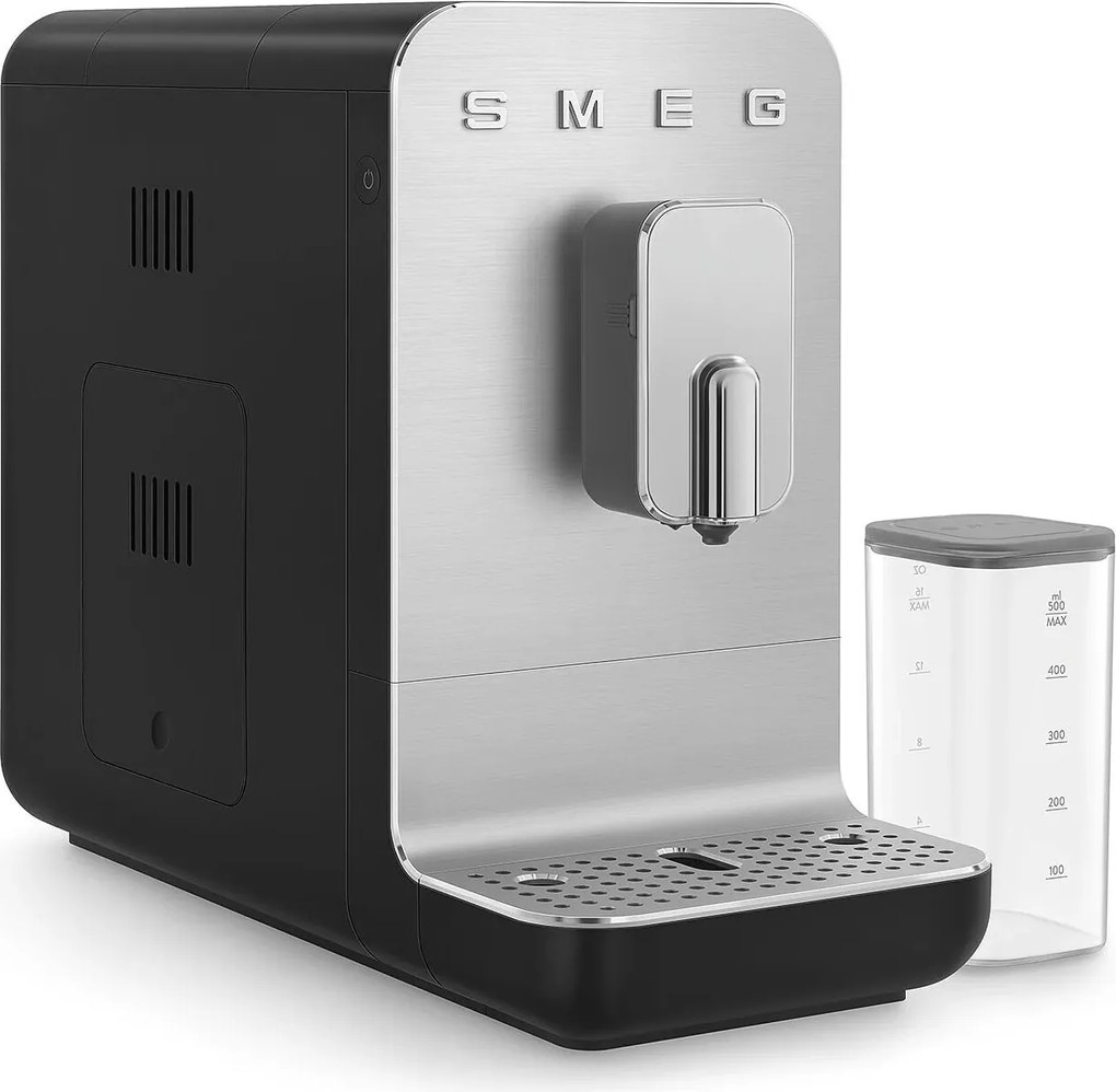 SMEG Automatický kávovar BCC13 na cappucino 19 barů s dávkovačem mléka, 1,4l, černá - Smeg