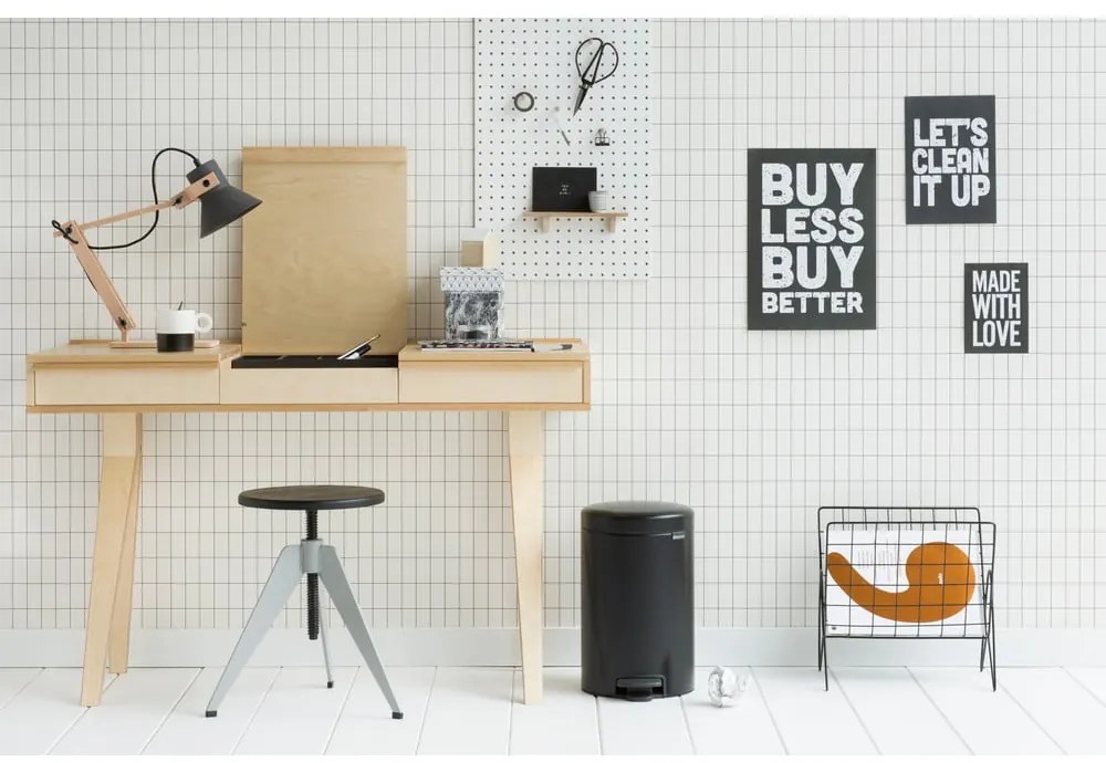 Matt fekete acél pedálos szemetes 12 l NewIcon – Brabantia