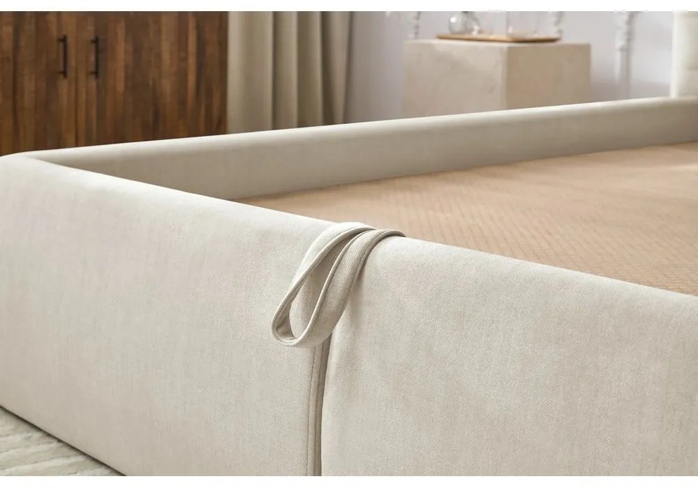 Bézs kárpitozott franciaágy tárolóhellyel, ágyráccsal 160x200 cm Clothilde – Bobochic Paris