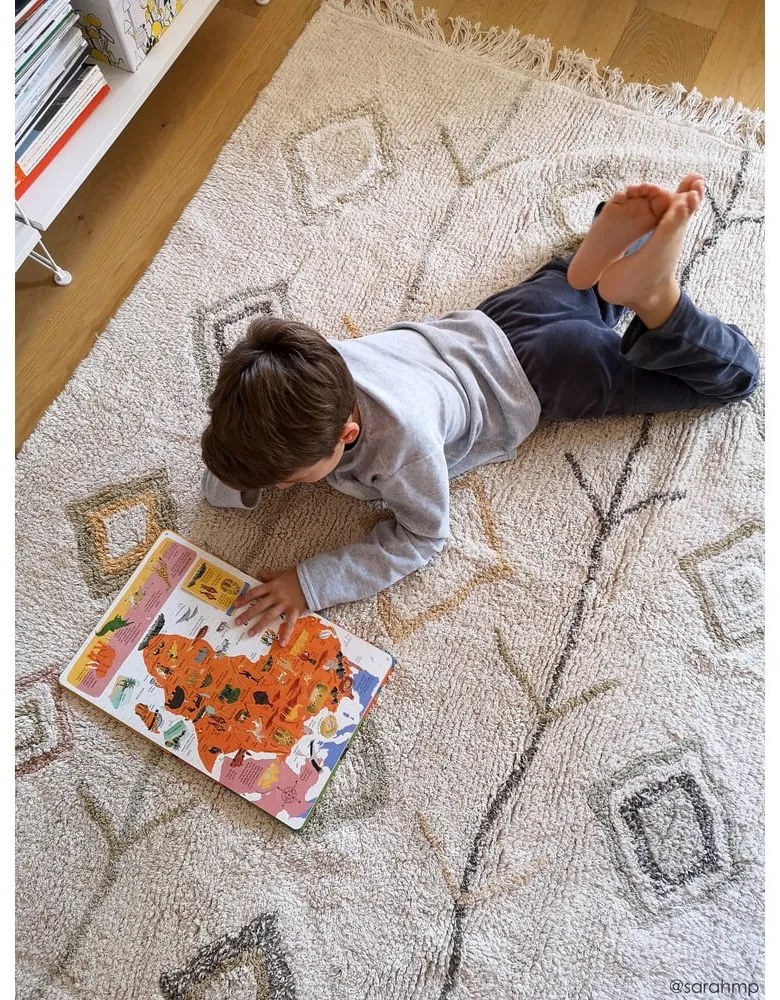 Bézs mosható kézi szövésű pamut szőnyeg 140x200 cm Kaarol Earth – Lorena Canals