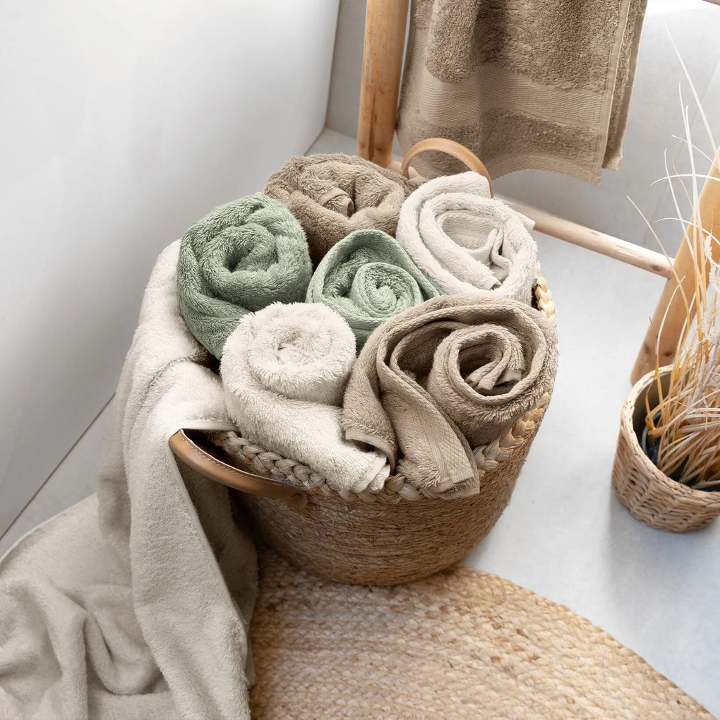 Goldea bambuszszálas törölköző és fürdőlepedő - natúr színű 70 x 140 cm