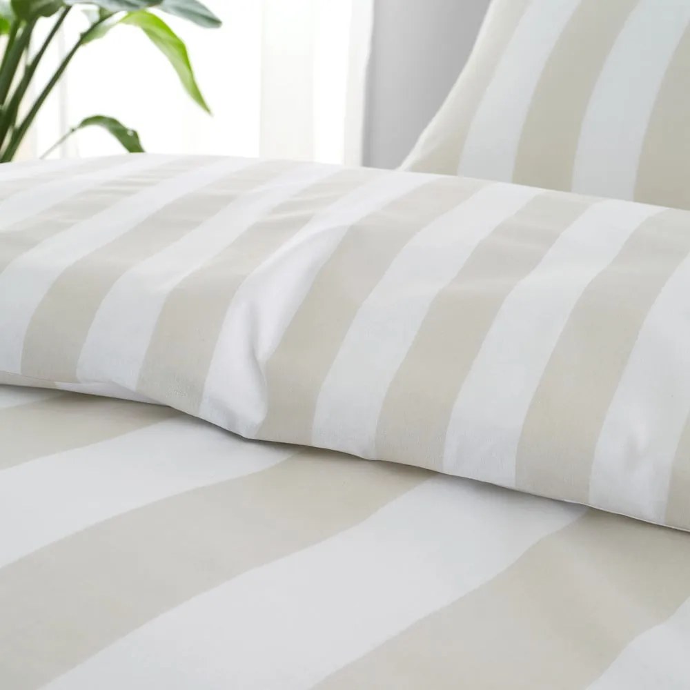 Fehér-bézs kétszemélyes ágyneműhuzat 200x200 cm Cove Stripe – Catherine Lansfield