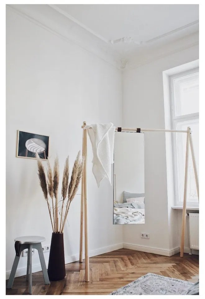 Hongi borovi fenyő ruhatartó állvány - Karup Design