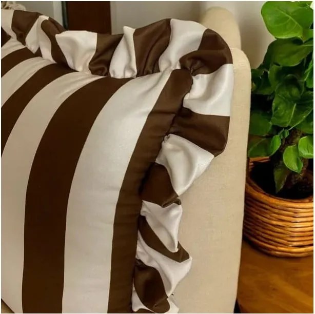 Párnahuzat 45x45 cm Ruffled – Mila Home