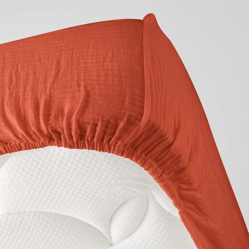 Téglavörös gumis muszlin lepedő 160x200 cm Angelia – douceur d'intérieur
