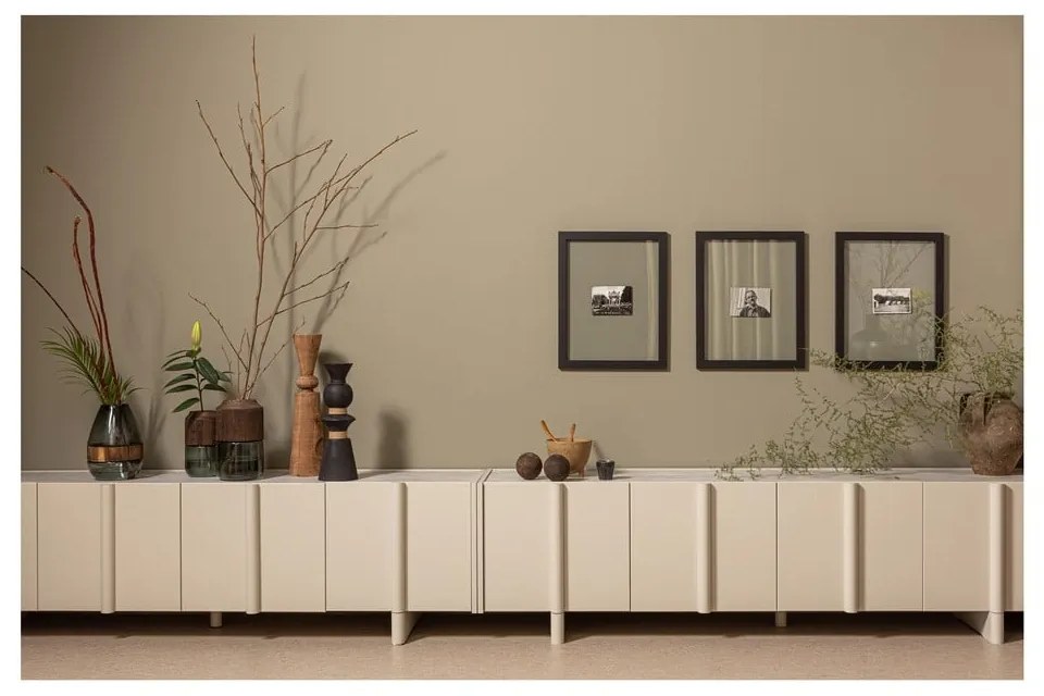 Krémszínű borovi fenyő moduláris TV-állvány 200x53 cm Basu – WOOOD