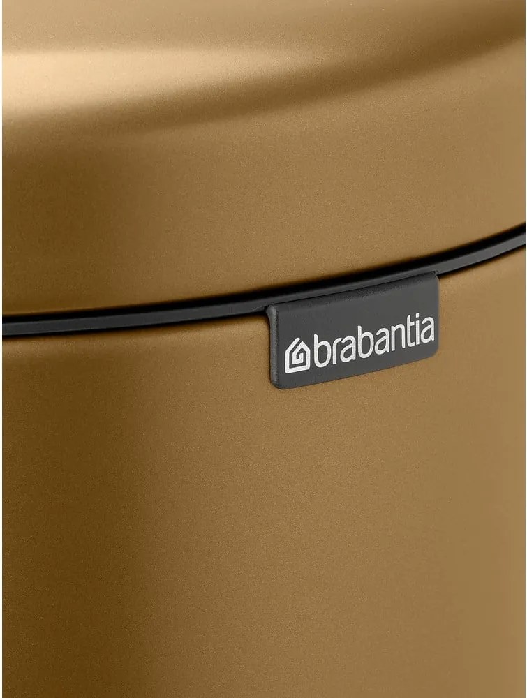 Sárgaréz színű acél pedálos szemetes 30 l NewIcon – Brabantia