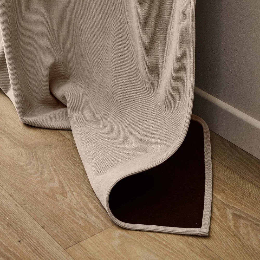 Barna kordbársony termo függöny 140x260 cm Madison – douceur d'intérieur