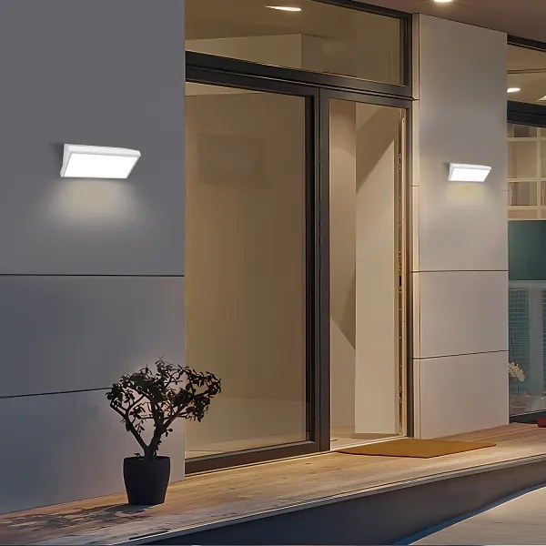 Brilagi-LED kültéri fali lámpa TRIANGLE LED/20W/230V fehér IP65 érzékelővel