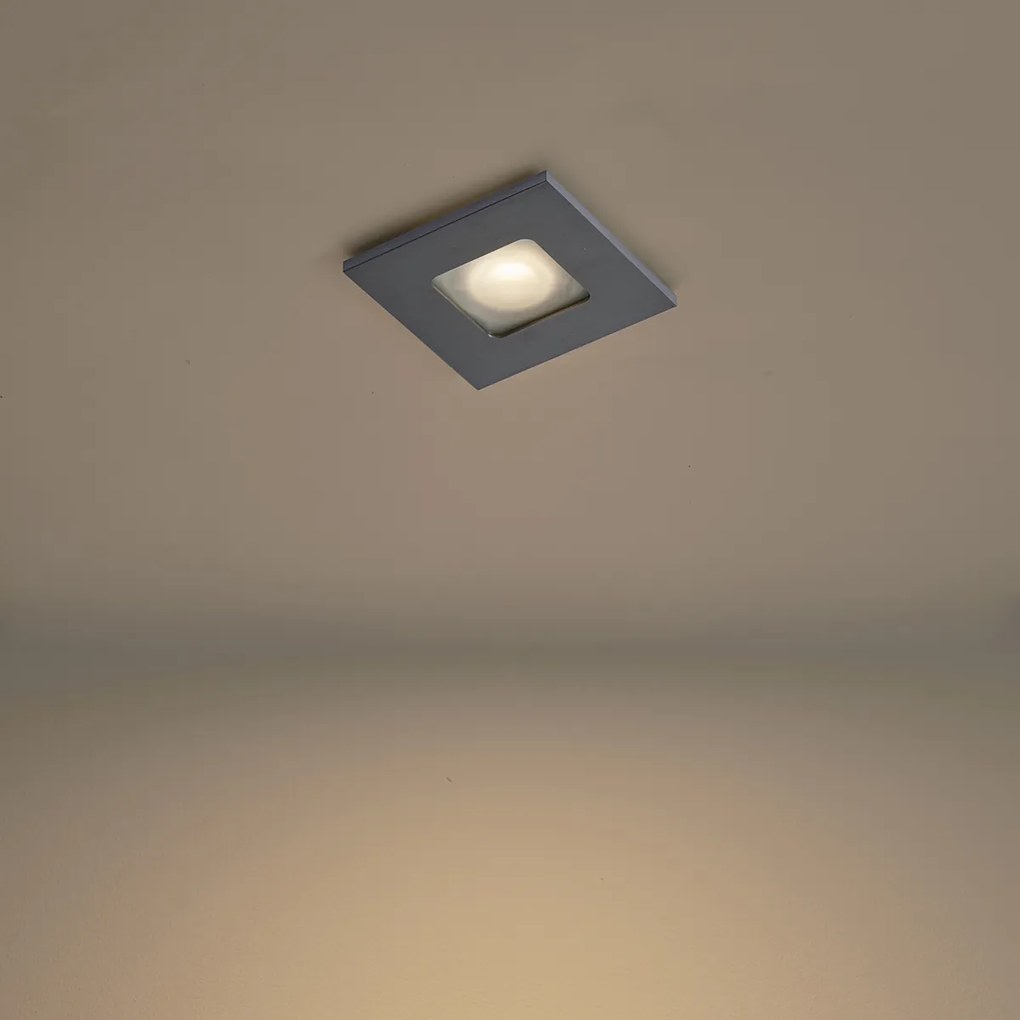 6 darabos modern, szögletes, gunmetal színű, süllyesztett spotlámpa szett IP44 - Qure