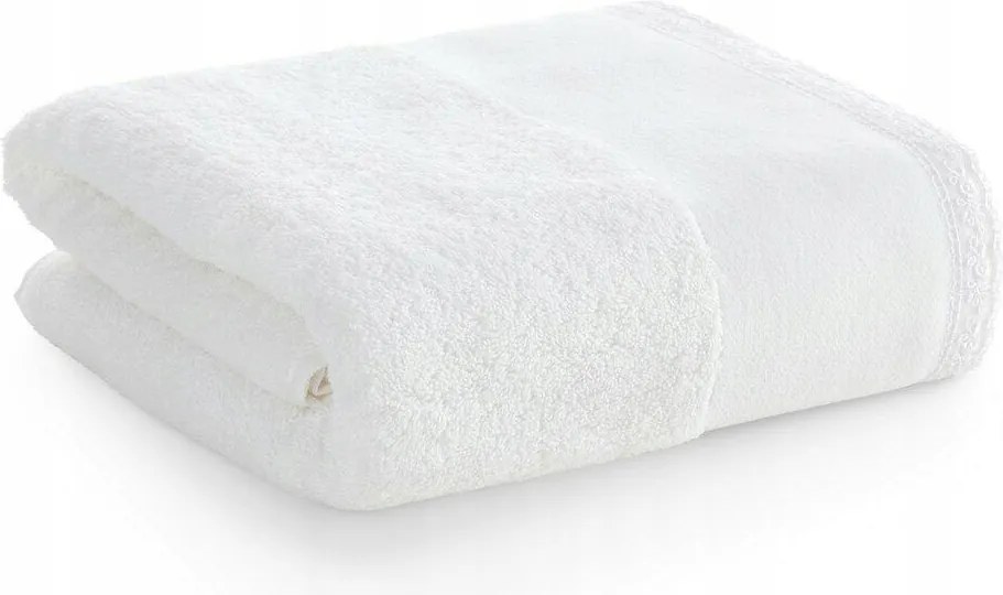 Fürdőlepedő Emi 50x90 cm fehér, bordó csipke hímzéssel