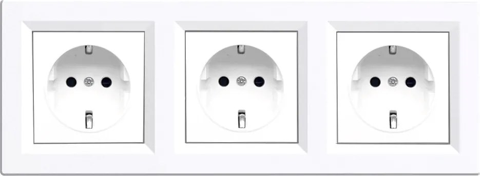 Nova III három földelt csatlakozóaljzat dugalj 16A 250V fehér kerettel