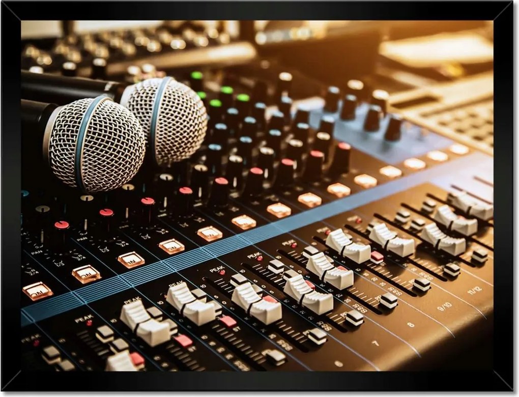 Poszterek keretben 40x30 Mikrofon hangkeverő