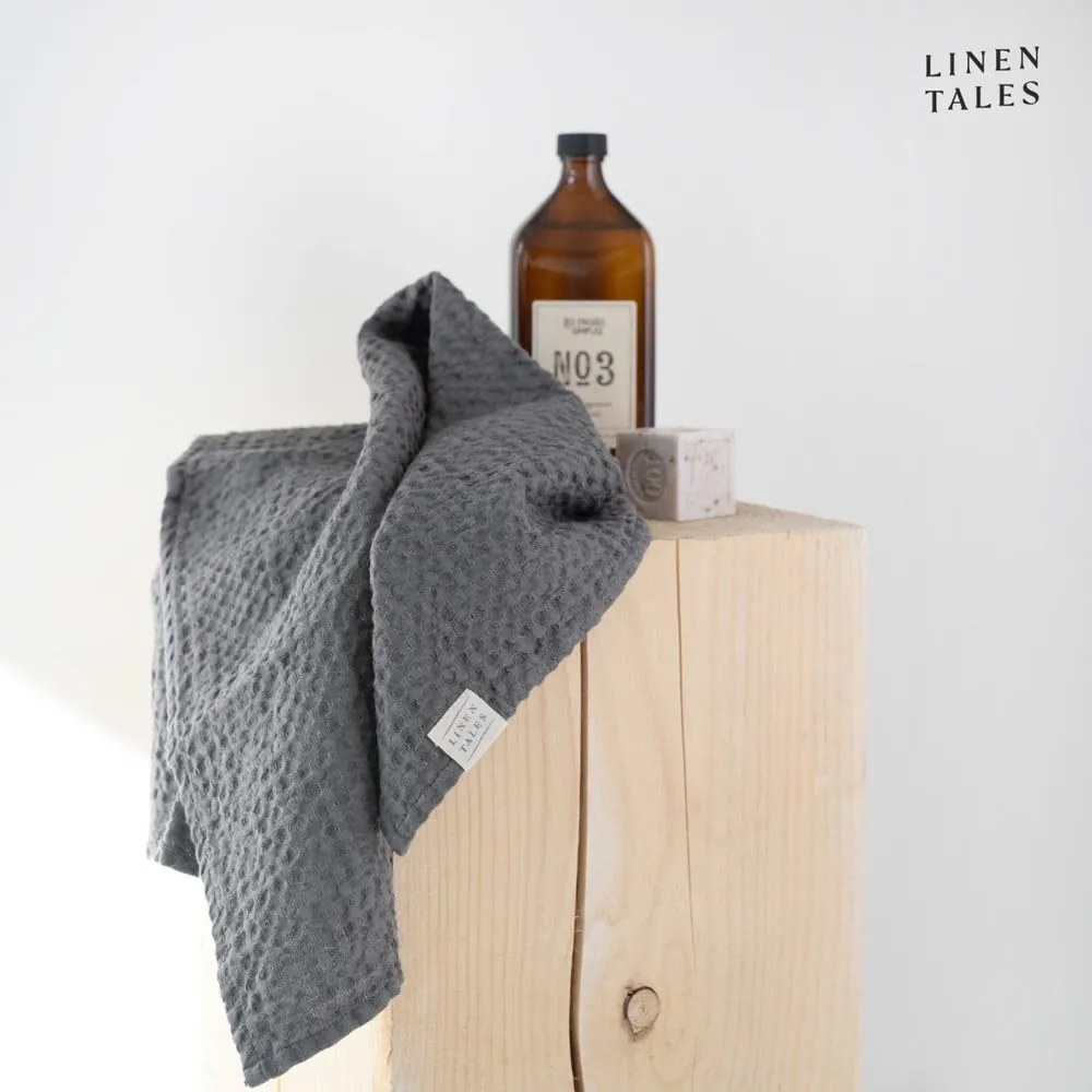 Sötétszürke törölköző és fürdőlepedő készlet 3 db-os Honeycomb – Linen Tales