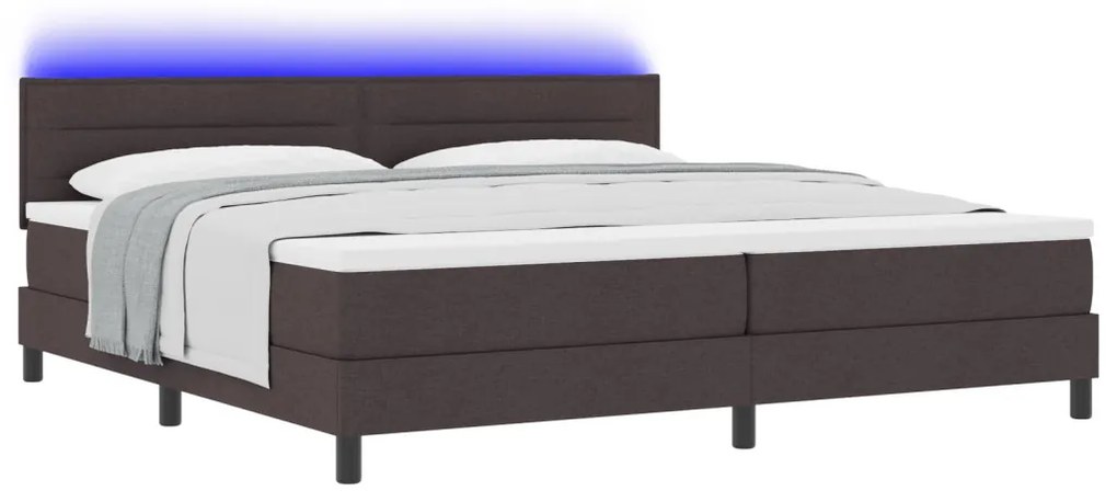 Boxspring Ágy Mattal és LED-del Sötétbarna 200x200 cm Szövet