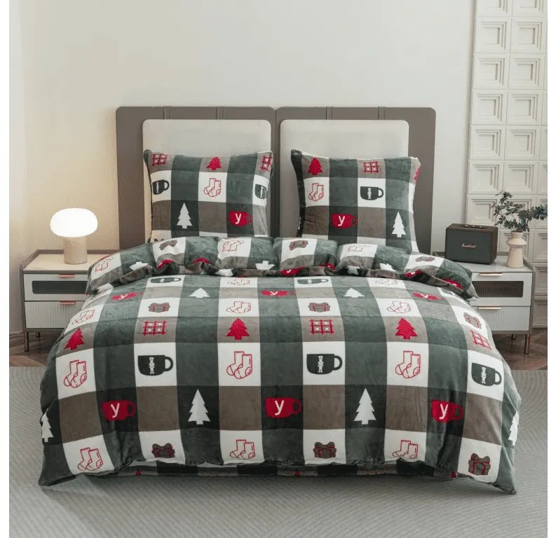 Mikroplüss ágyneműhuzat szett CHRISTMAS SOCKS zöld + mikroplüss lepedő SOFT 180x200 cm fehér, kétszemélyes