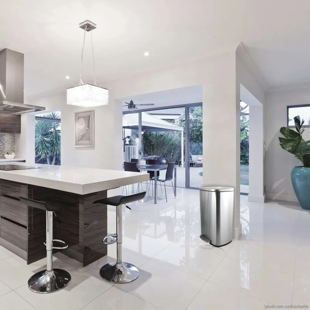 Matt ezüstszínű acél pedálos szemetes 50 l Akira – Spirella