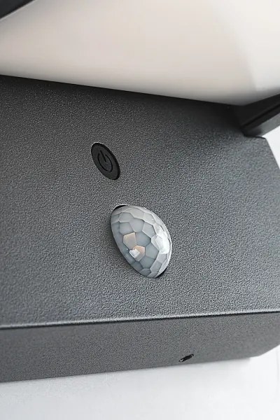 Brilagi -LED Napelemes érzékelős fali lámpa ANKLE LED/10W/3,7V 3000K IP65