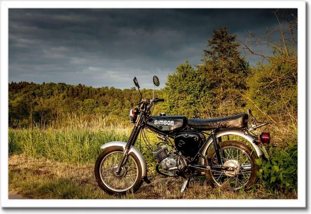 Poszterek keretben 60x40 Fekete Simson a szabadban