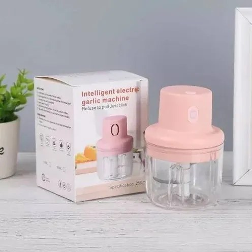 KB010 akkus elektromos aprító 250 ml - rózsaszín