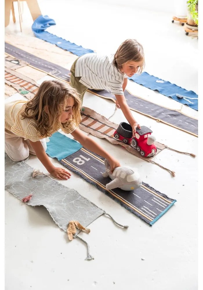 Játékpálya Ride &amp; Roll Train – Lorena Canals