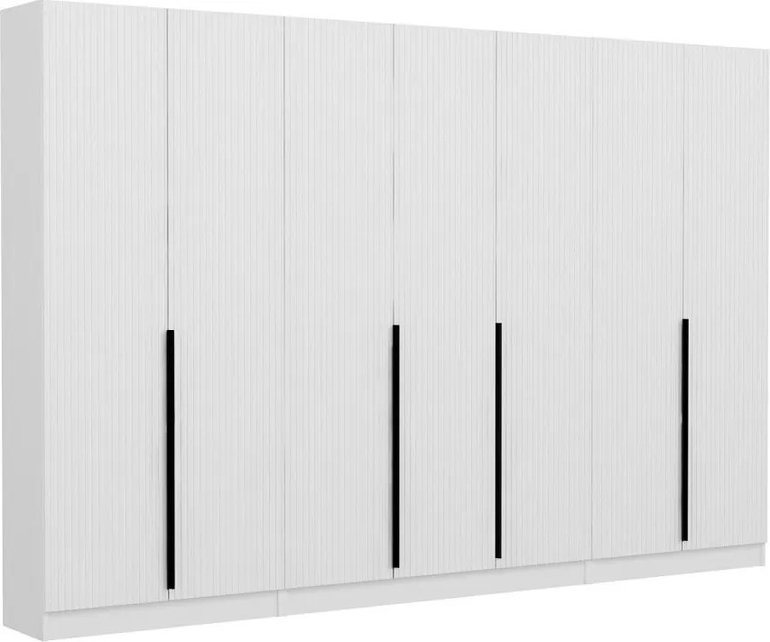 Noah - 8259