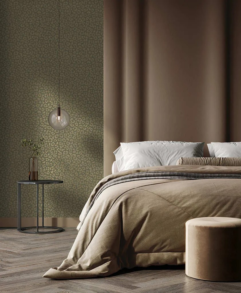 Holden Decor Essence Sunda zöld leopárdmintás fémhatású vlies tapéta – 66303