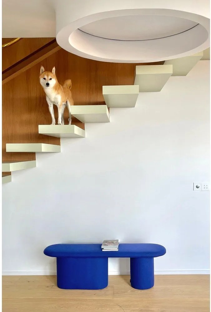 Kék gyapjú párnázott pad Rull – noo.ma