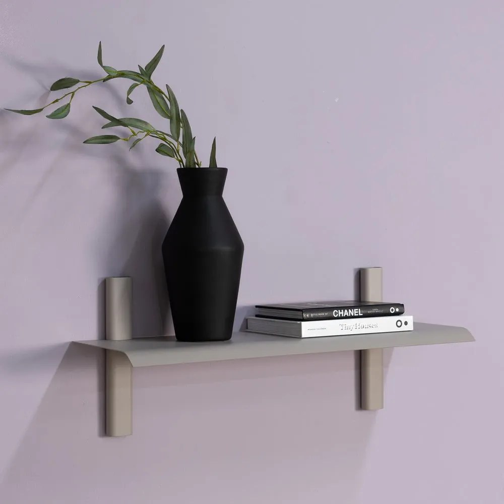 Szürkésbézs fém fali polc 60 cm Hola – Spinder Design