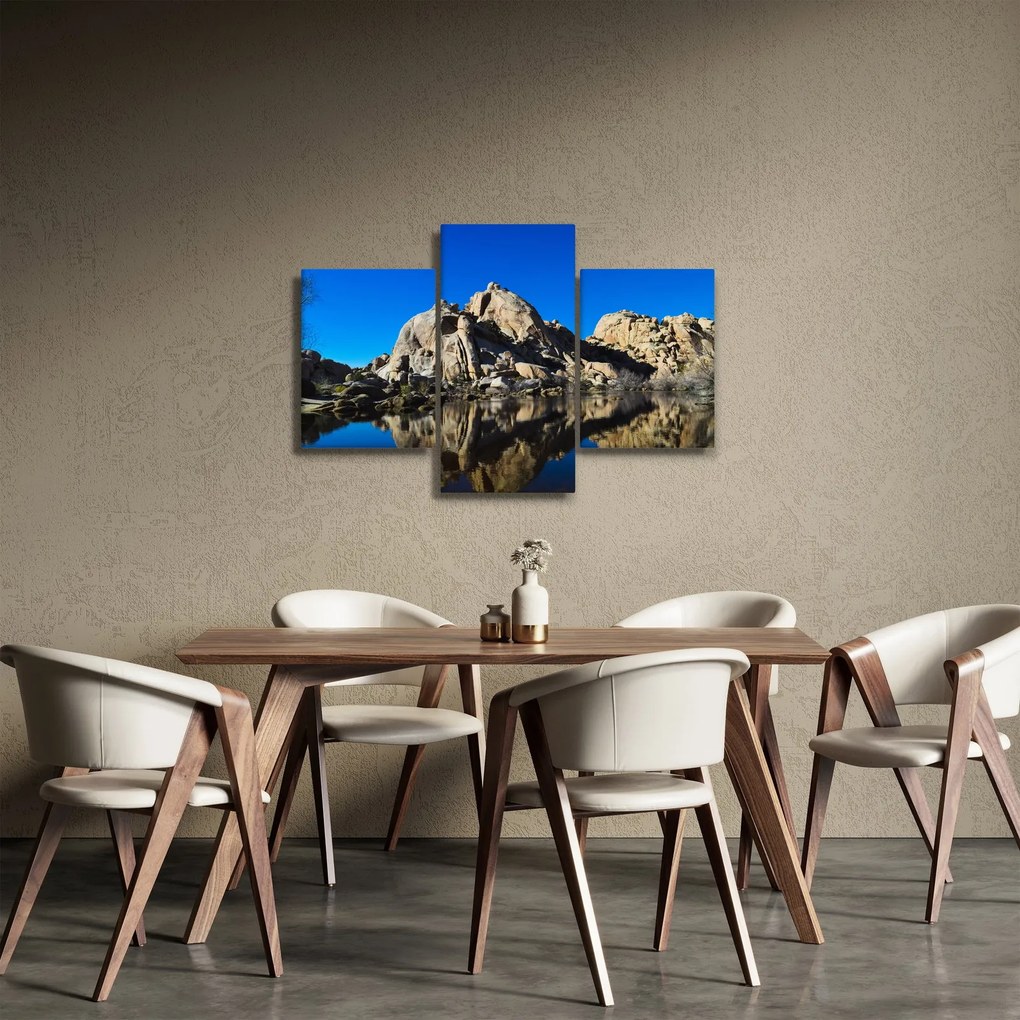A tükröződő sziklák képe (90x60 cm)