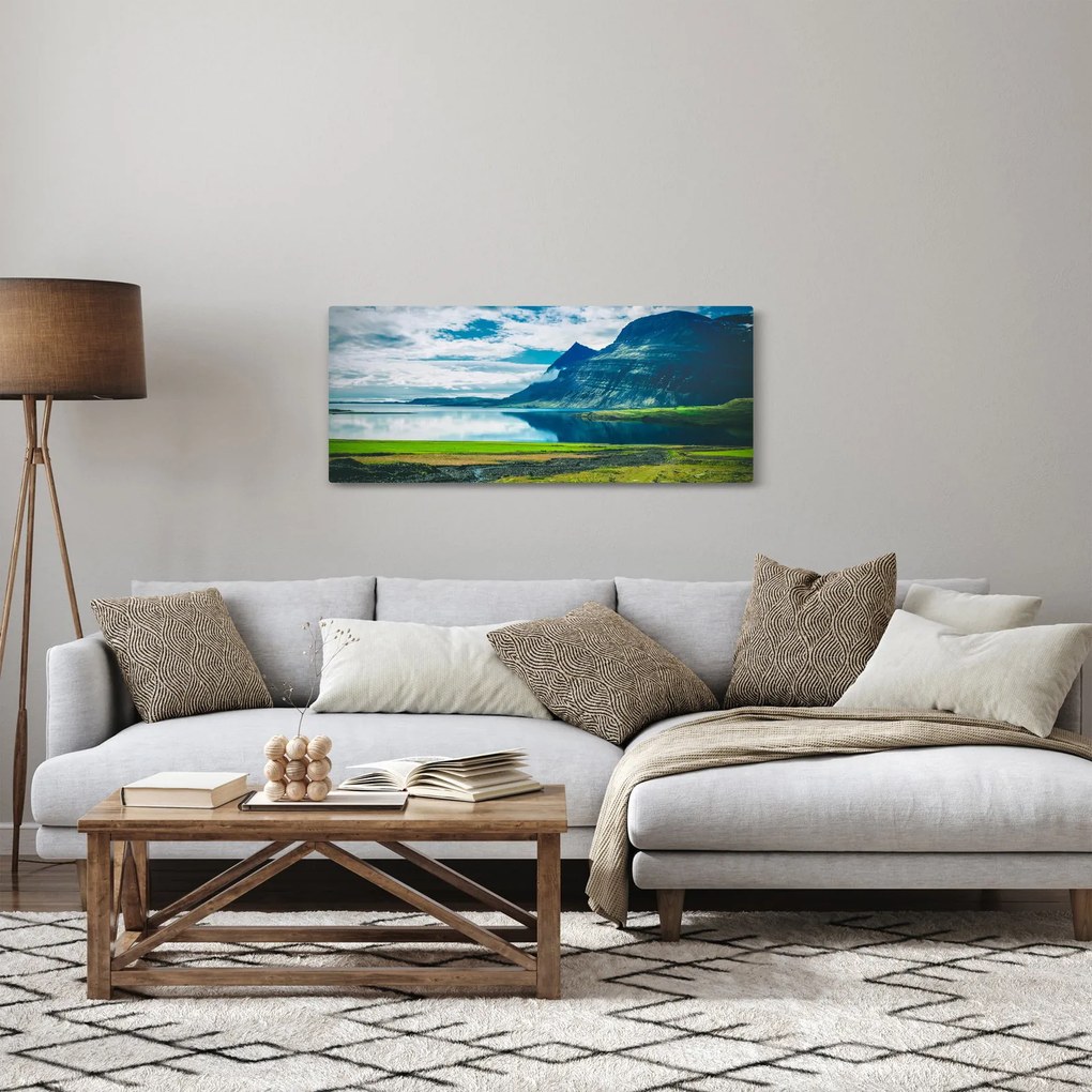 Egy tó hegyekkel képe (120x50 cm)