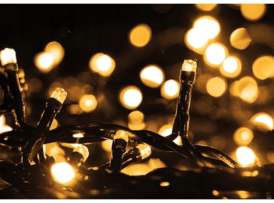 192 LED-es  kültéri-beltéri elemes fényfüzér, időzíthető 6/18 órás, 8 féle fényjátékkal meleg fehér, 14 m