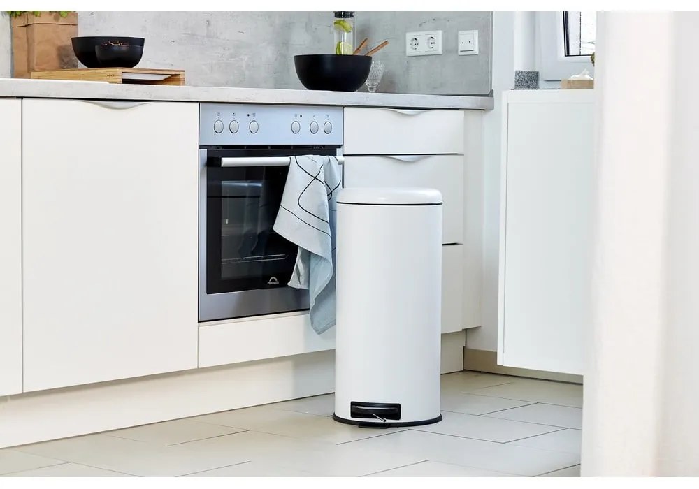 Fehér acél pedálos szemetes 30 l Leman – Wenko