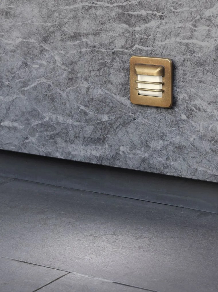 ASTRO LIGHTING 1379005 ARRAN Modern Kültéri Fali Lámpa Sárgaréz LED IP65