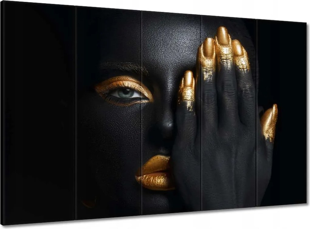 Vászonkép 100x70 Arc az arany tenyér alatt