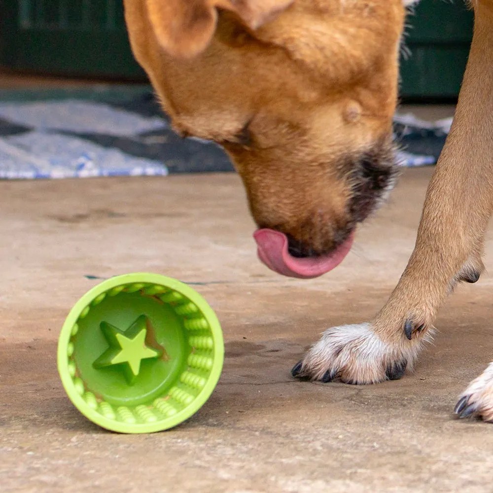 Habzsolásgátló tál Yoggie Pot Green – LickiMat