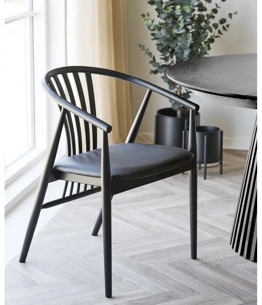 Fekete bükkfa karfás étkezőszék Agustin – House Nordic