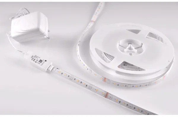 RGB LED Szabályozható kültéri szalag Wi-fi LED/8W IP65 2 m Tuya