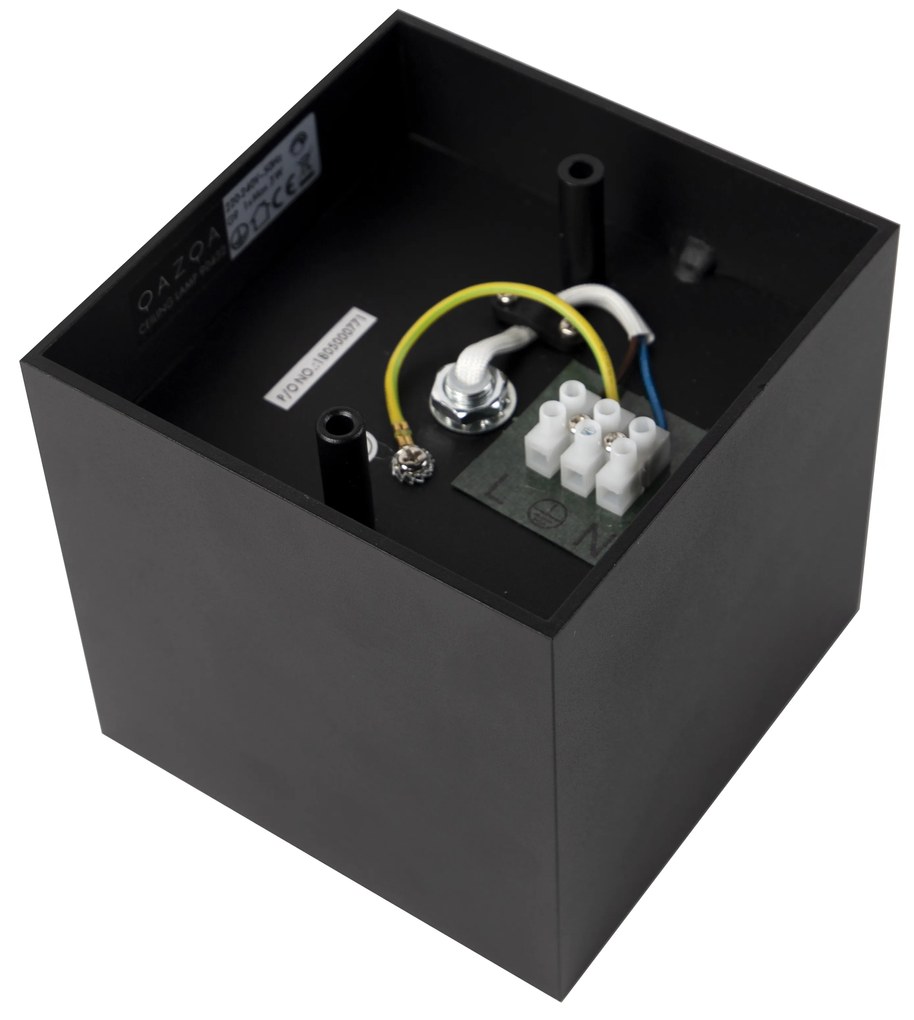 Design spotlámpa fekete négyzet alakú - Box