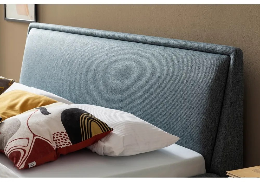 Zöld-kék kárpitozott ágyneműtartós franciaágy ágyráccsal 180x200 cm Frieda – Meise Möbel