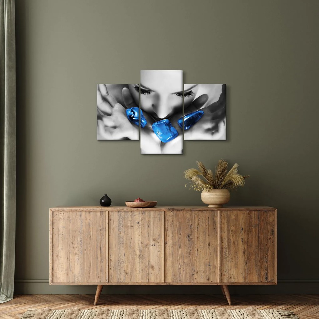 Vászonkép - Egy nő portréja kövekkel (90x60 cm)