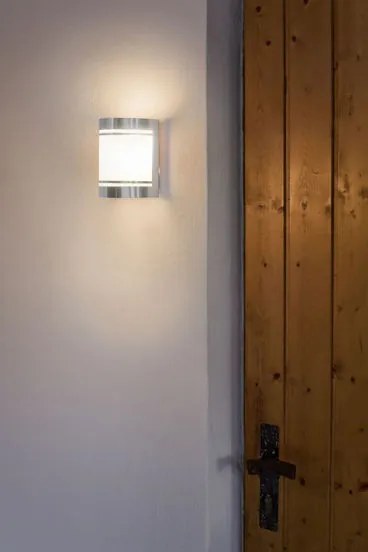 EGLO 30191 CERNO Modern Kültéri Fali Lámpa Fehér E27 IP20