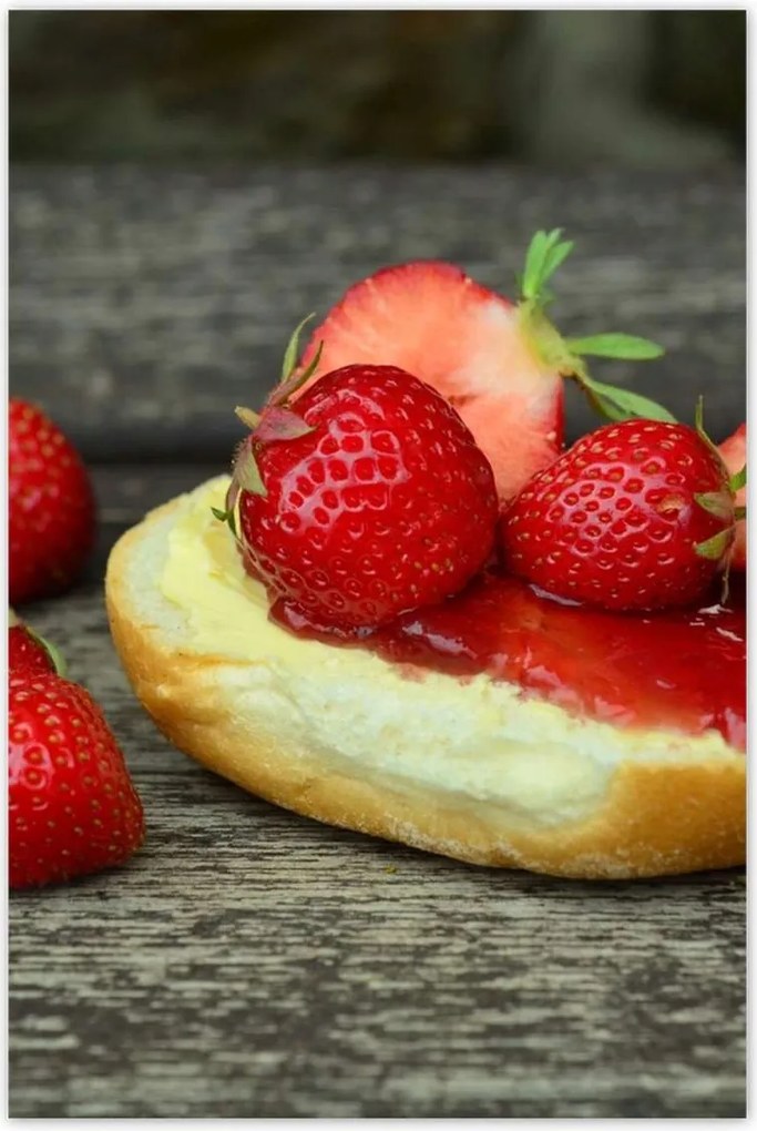 Plakátok 80x120 Epres szendvics