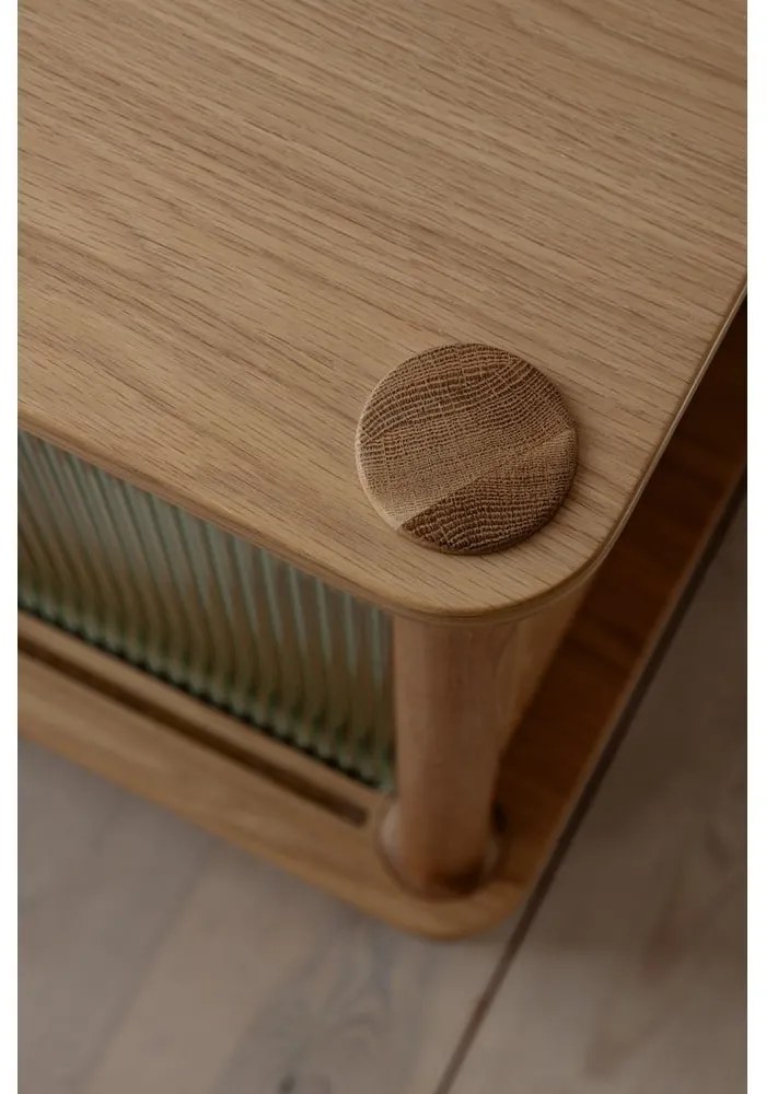 Natúr színű tölgyfa tálalószekrény tolóajtóval 135x73,5x48 cm Italic – UMAGE