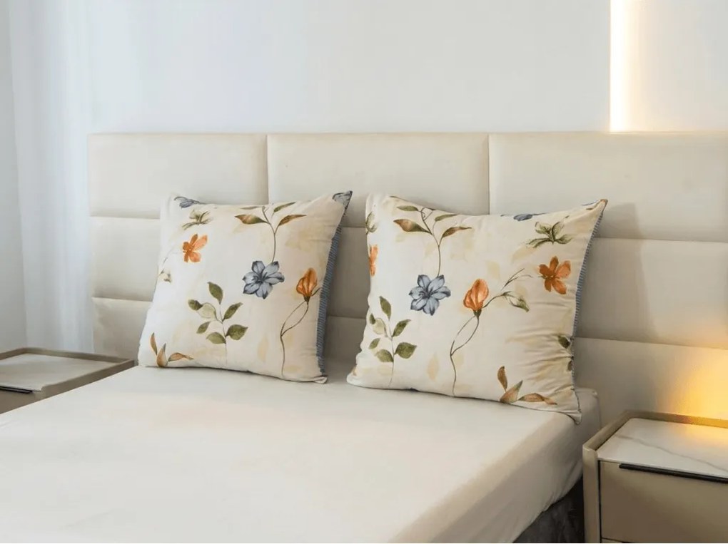 Mikroflanel párnahuzat GENTLE LEAVES 40x50 cm, krém