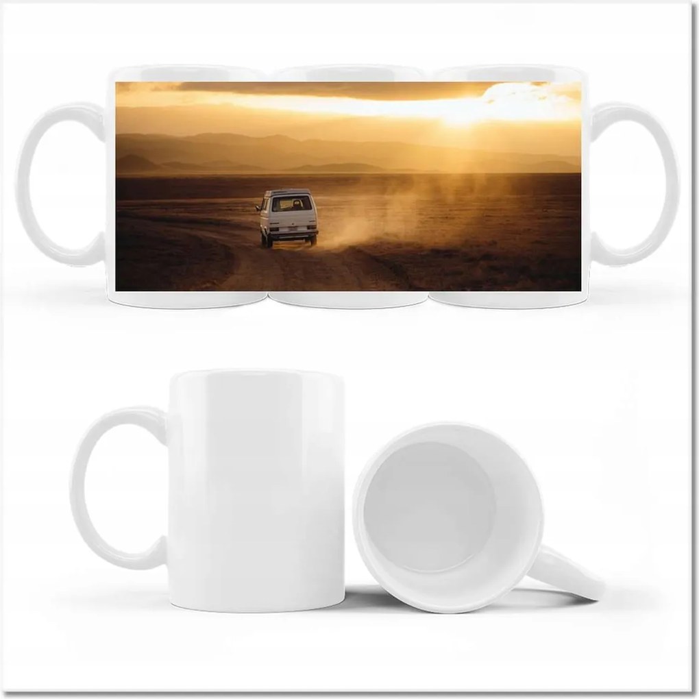 Vw Transporter fényképes bögre a sivatagban