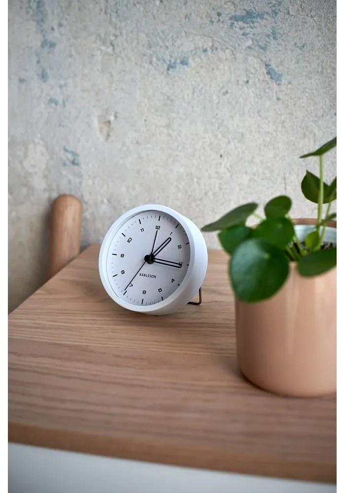 Tinge fehér ébresztőóra, ø 9 cm - Karlsson