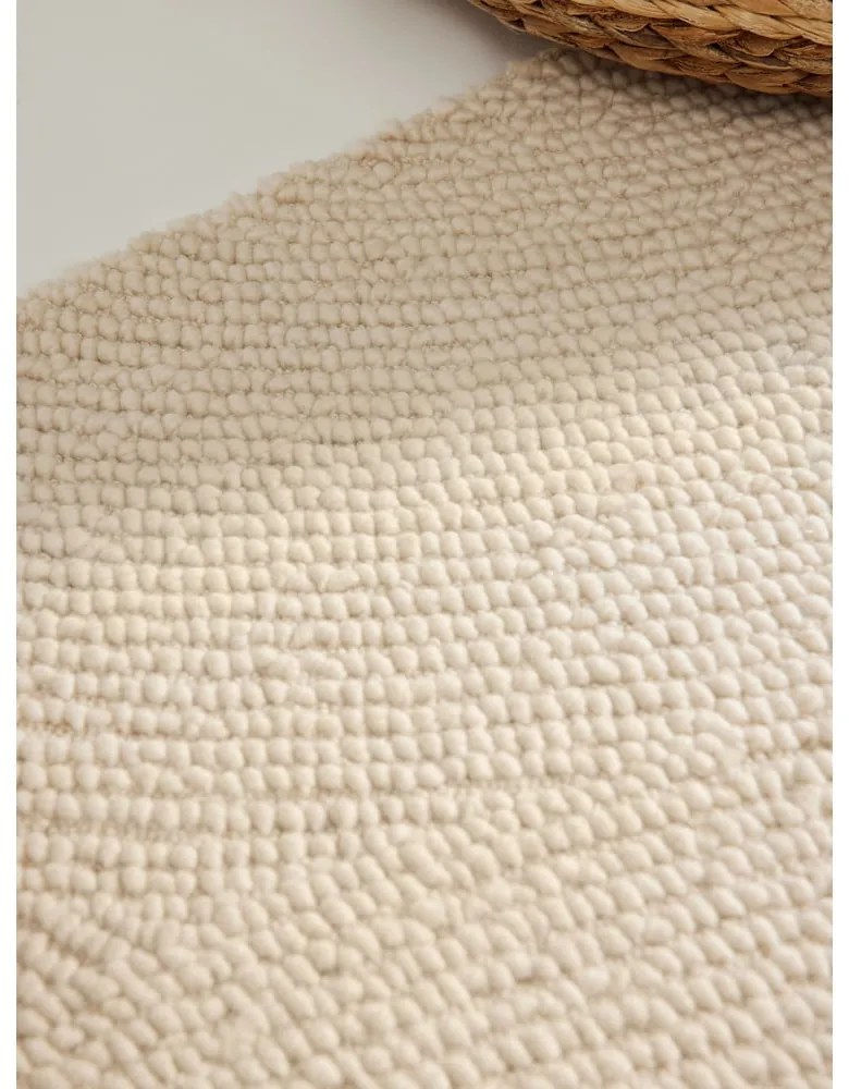 Világos natúr színű kézi szövésű gyapjú futószőnyeg 80x300 cm Calmio – Hanse Home